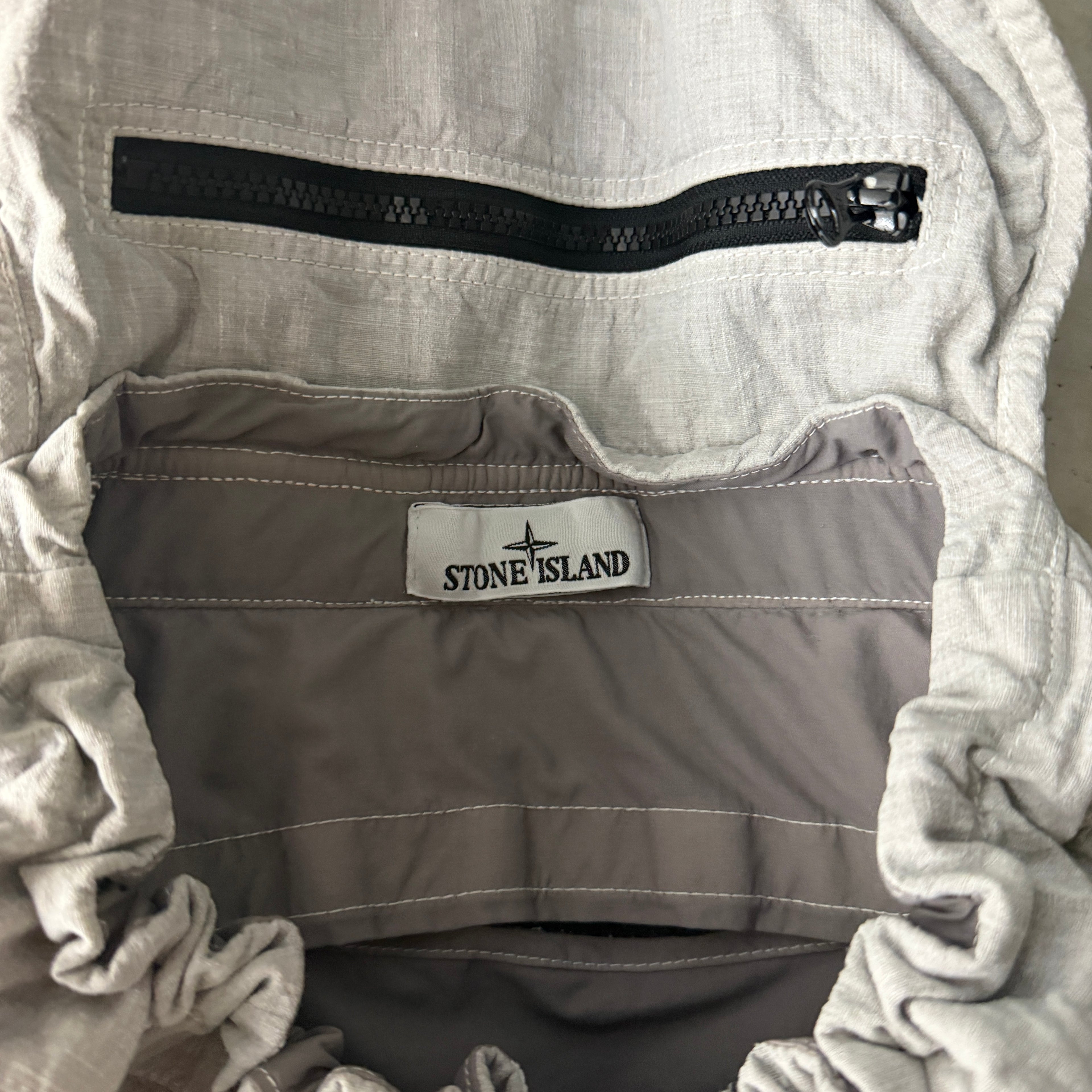 Stone Island Drawstring Backpack - UNI