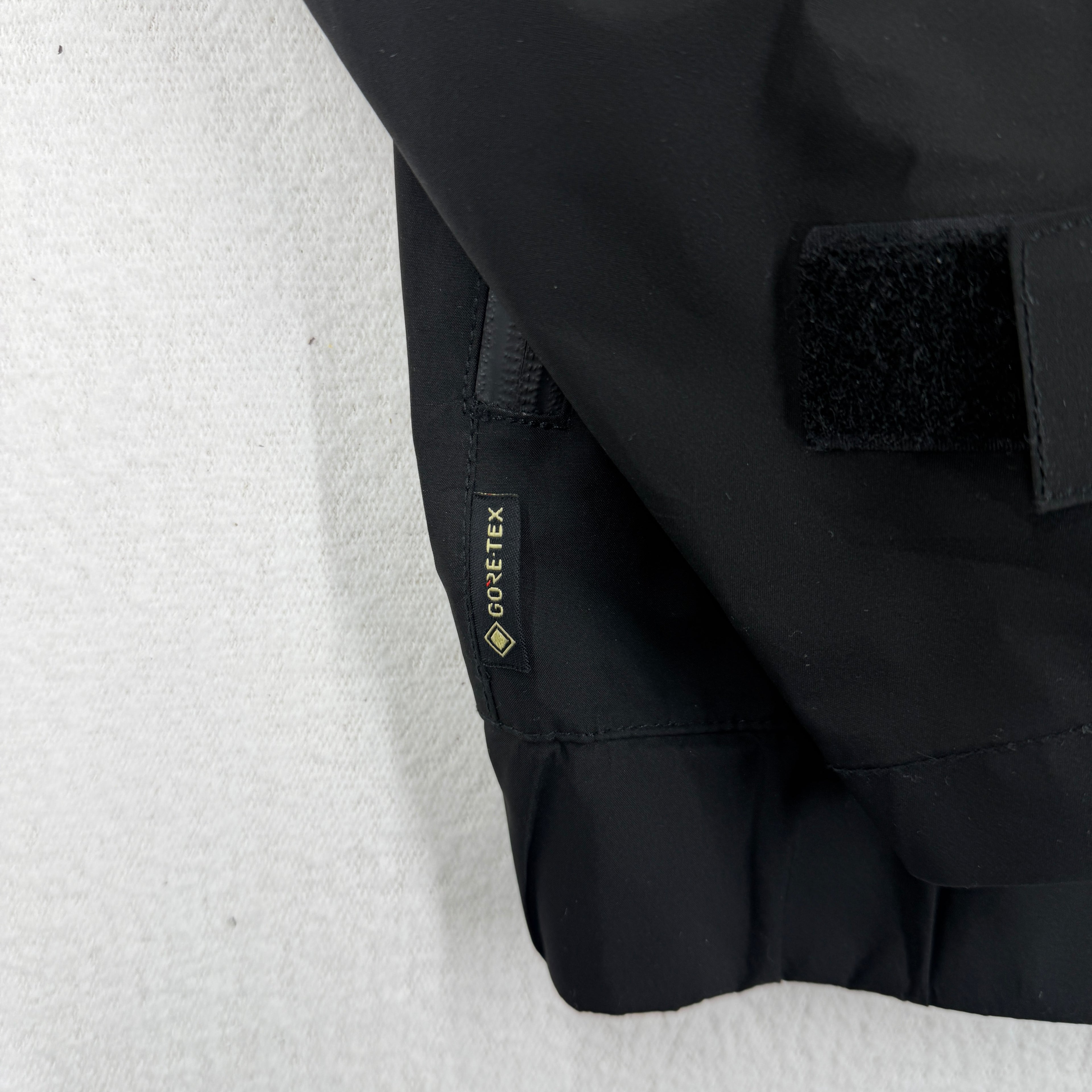 Stone Island Shadow Black Project GORE-TEX Paclite Shell Jacket - Large