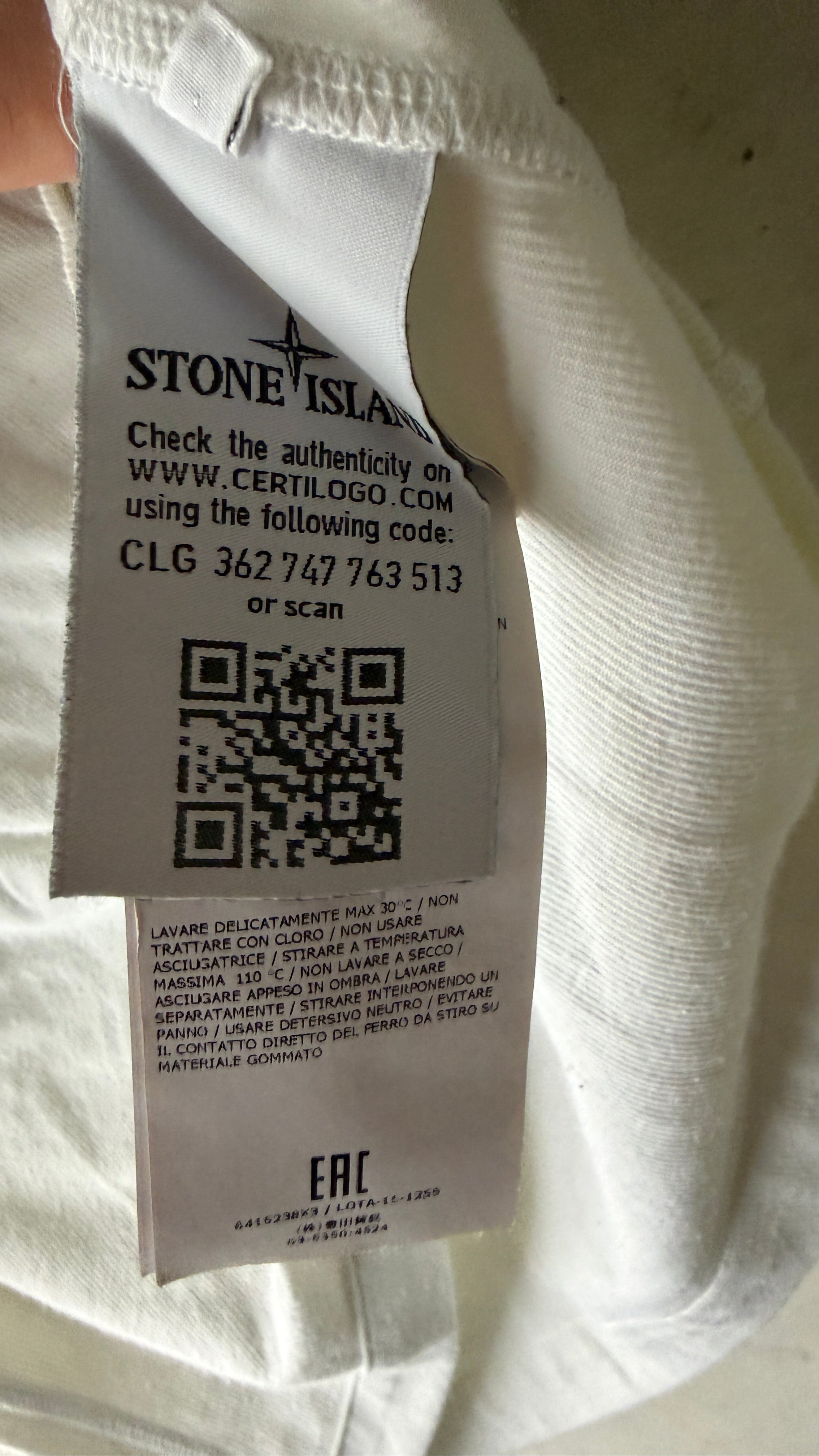 Stone Island Marina Reflective Print T-Shirt - Medium
