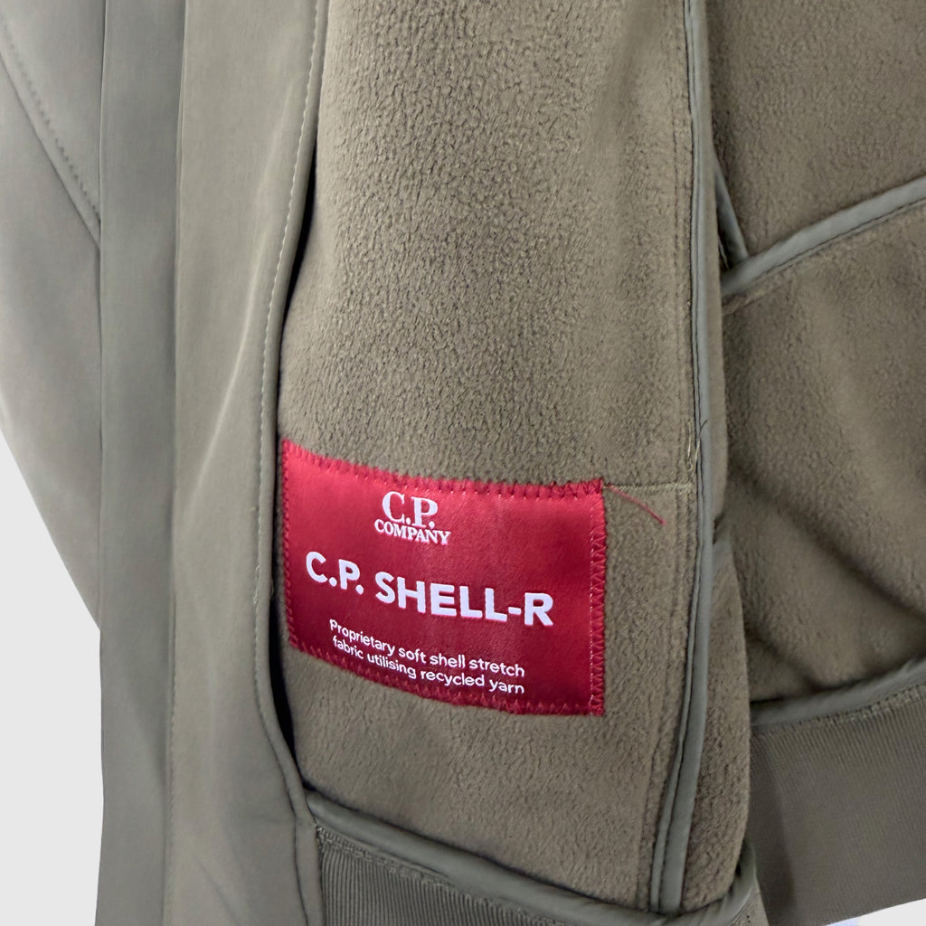C.P. Company Shell-R Hooded Short Jacket Ivy Green Size S (46) - detail view
