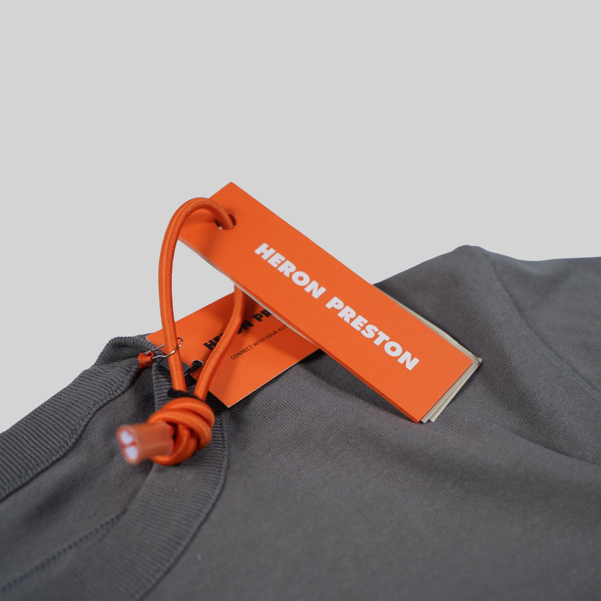 Heron Preston Leron Grey White Law Flames